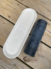 Load image into Gallery viewer, Large Wicker Weave Texture Roller